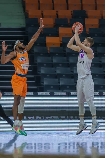 既买潜力股 既买潜力股